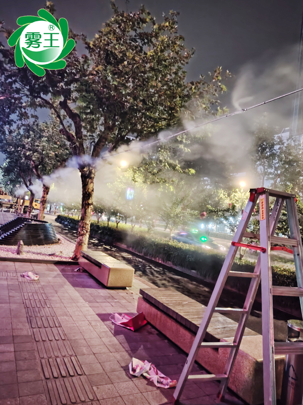 霧王噴霧降溫系統(tǒng)助力銀泰百貨清涼購(gòu)物